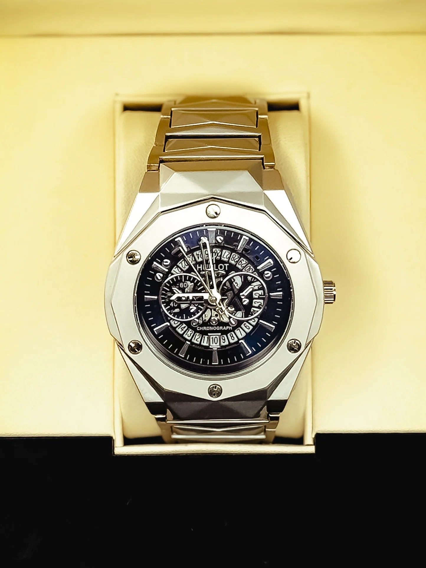 Hublot Diamond Cut by Zarvy