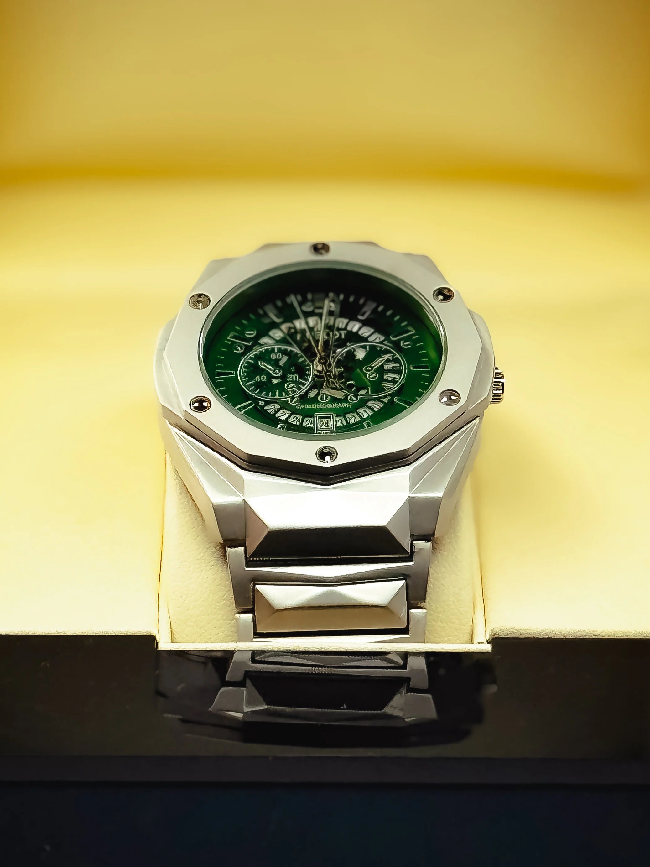 Hublot Diamond Cut by Zarvy